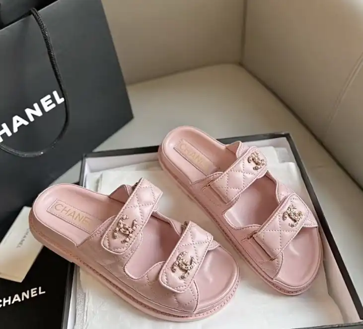 hype Chanel Slippers