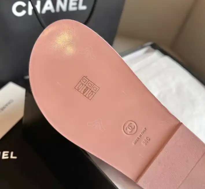 hype Chanel Slippers