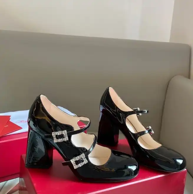 hype Roger Vivier High Heels