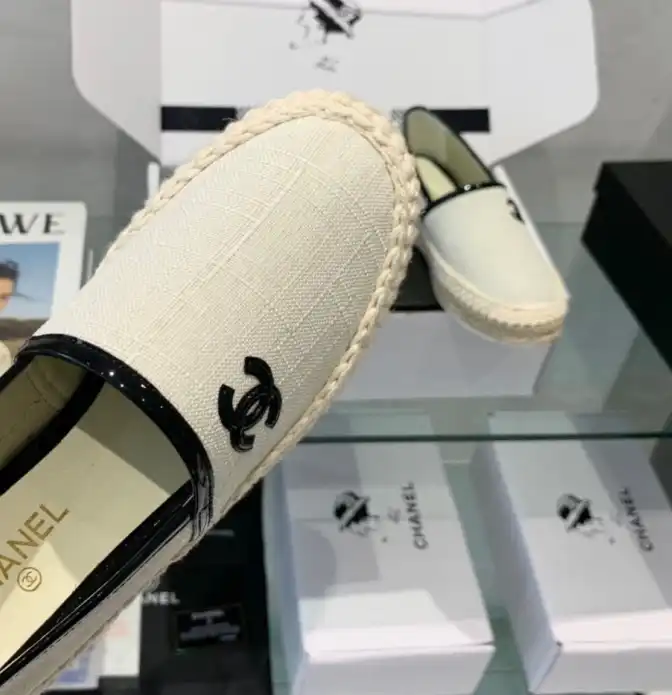 hype Chanel Flat Shoes