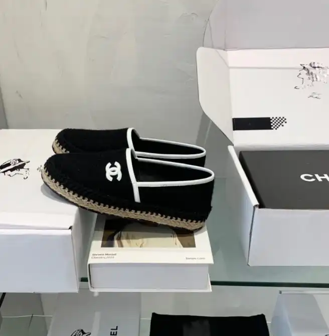 hype Chanel Flat Shoes