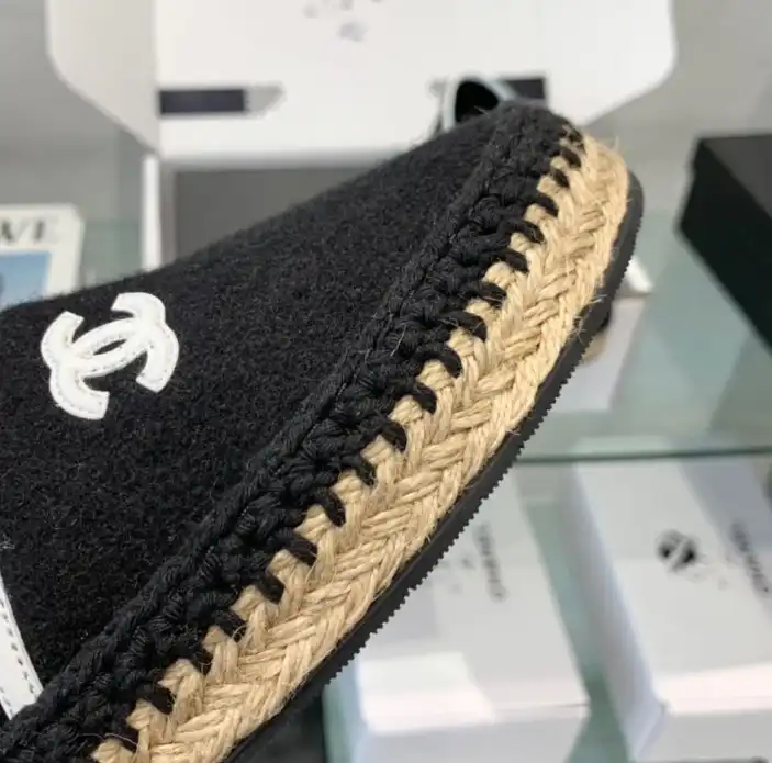 hype Chanel Flat Shoes