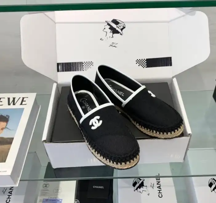 hype Chanel Flat Shoes