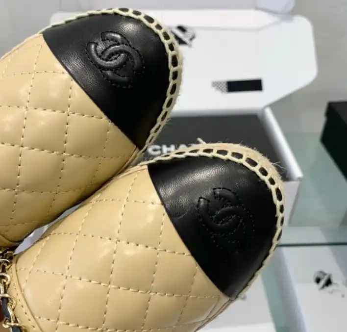 hype Chanel Flat Shoes