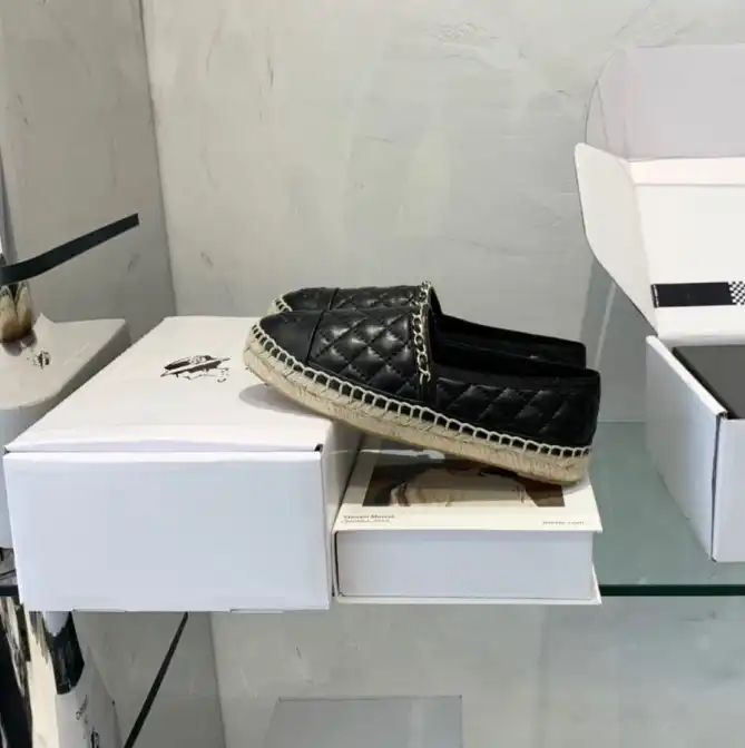 hype Chanel Flat Shoes