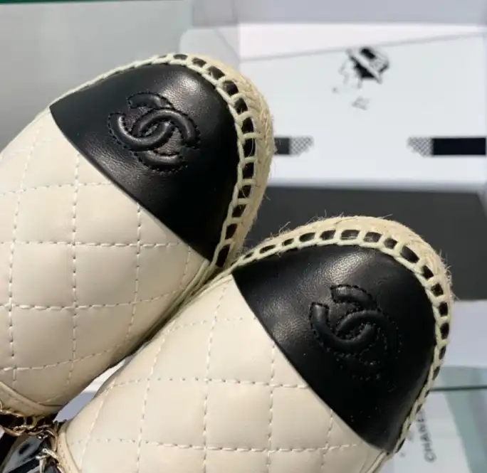 hype Chanel Flat Shoes