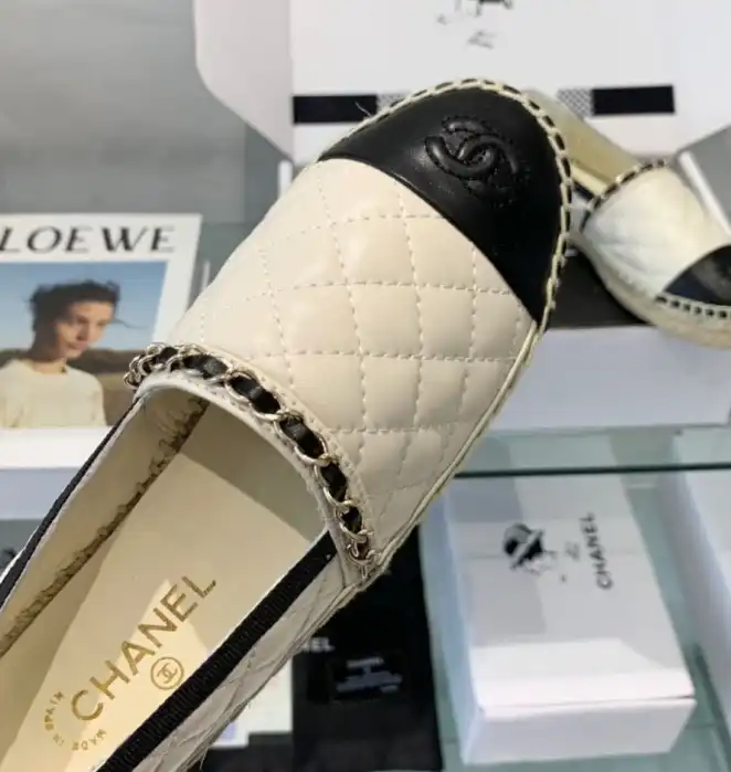 hype Chanel Flat Shoes