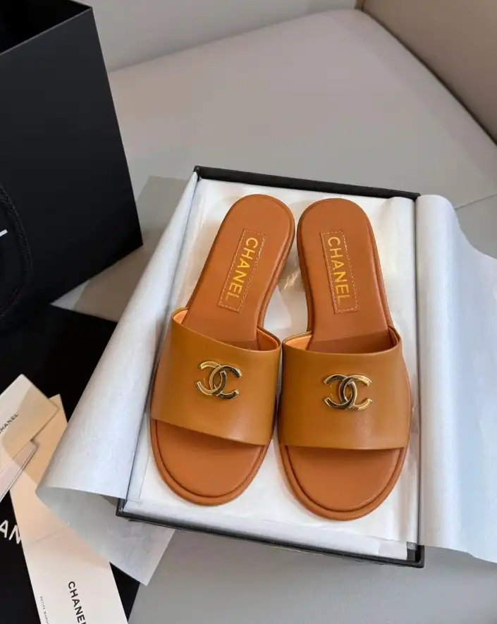 hype Chanel Slippers