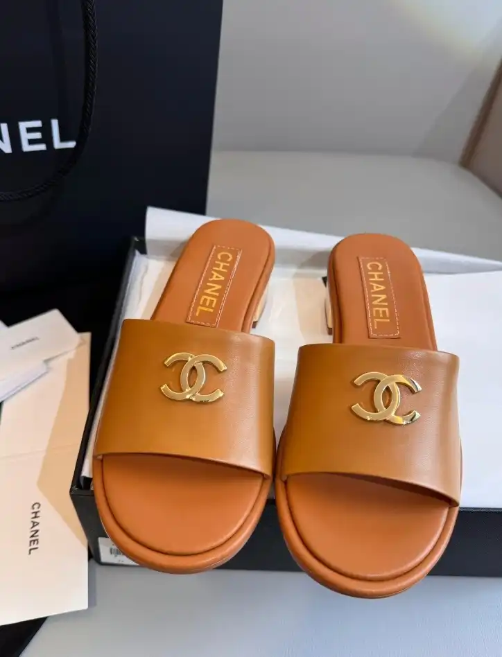 hype Chanel Slippers