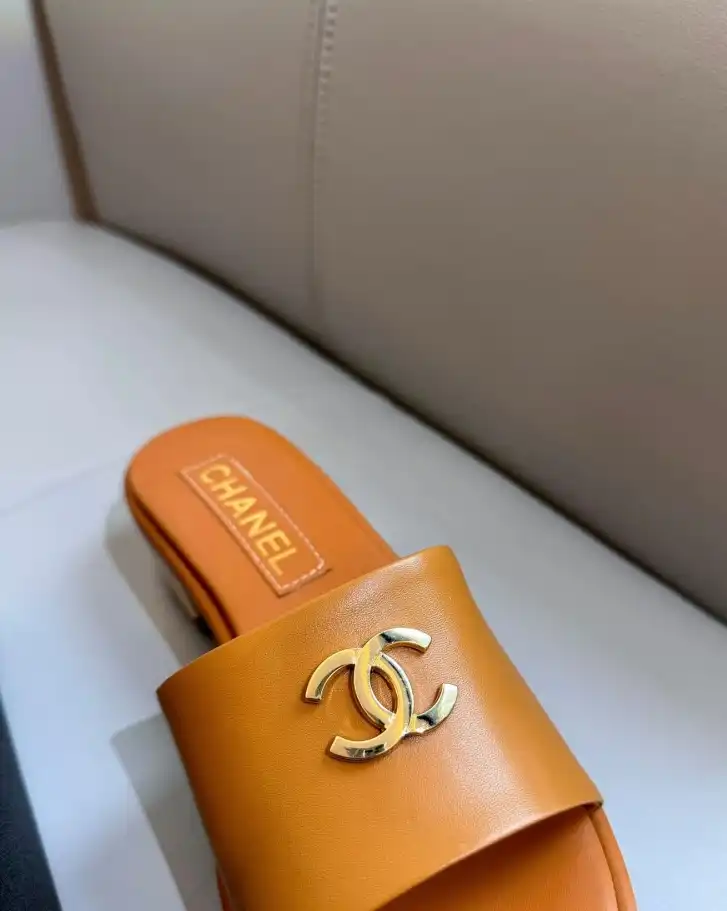 hype Chanel Slippers