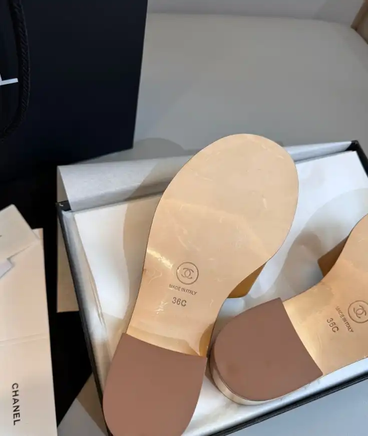 hype Chanel Slippers