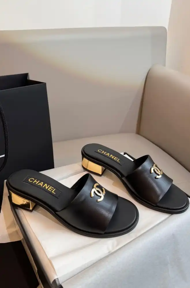 hype Chanel Slippers