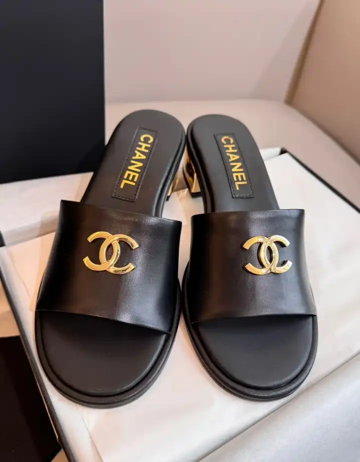 hype Chanel Slippers