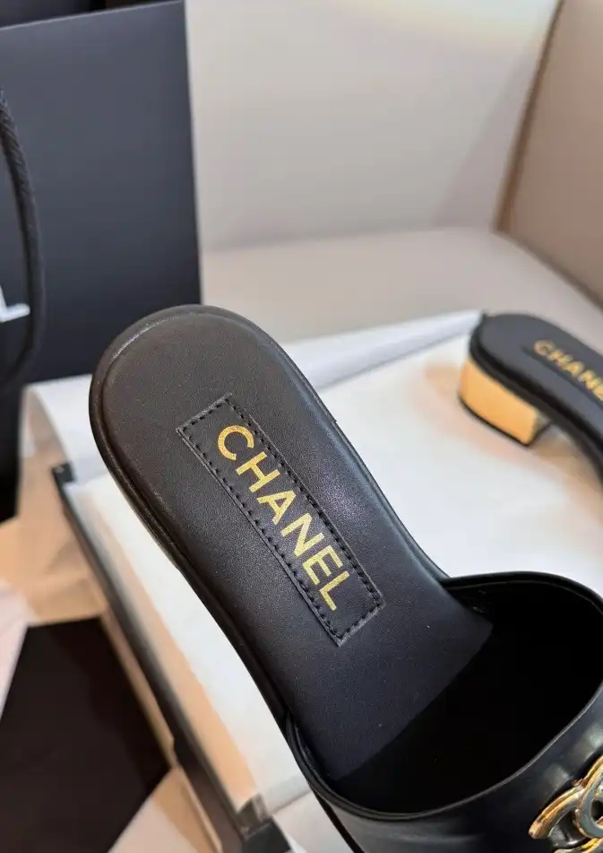 hype Chanel Slippers