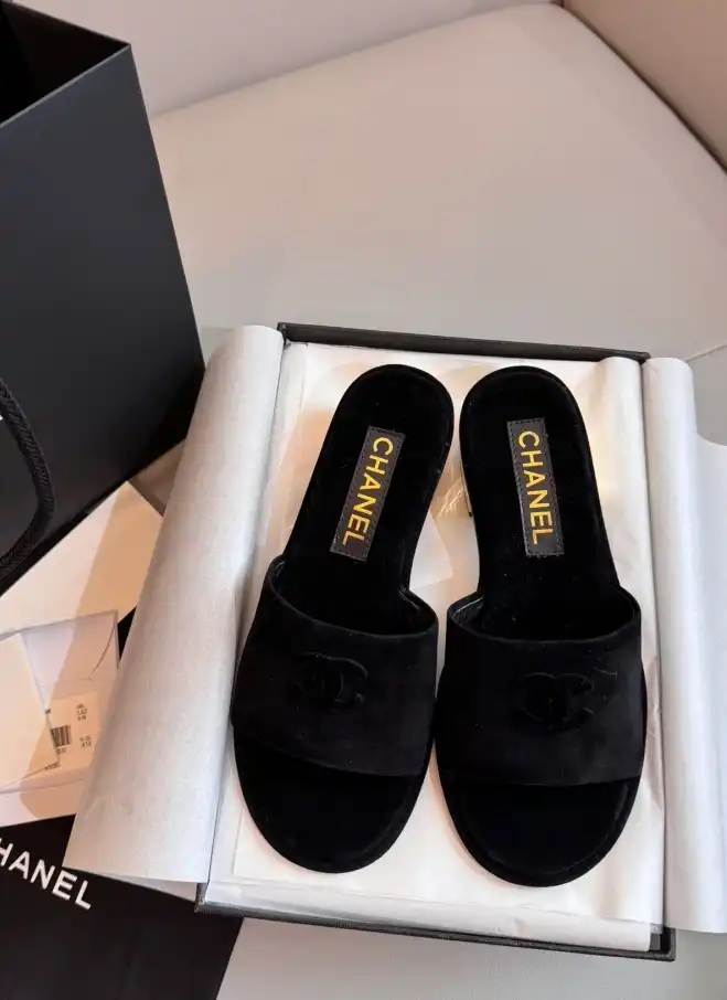 hype Chanel Slippers