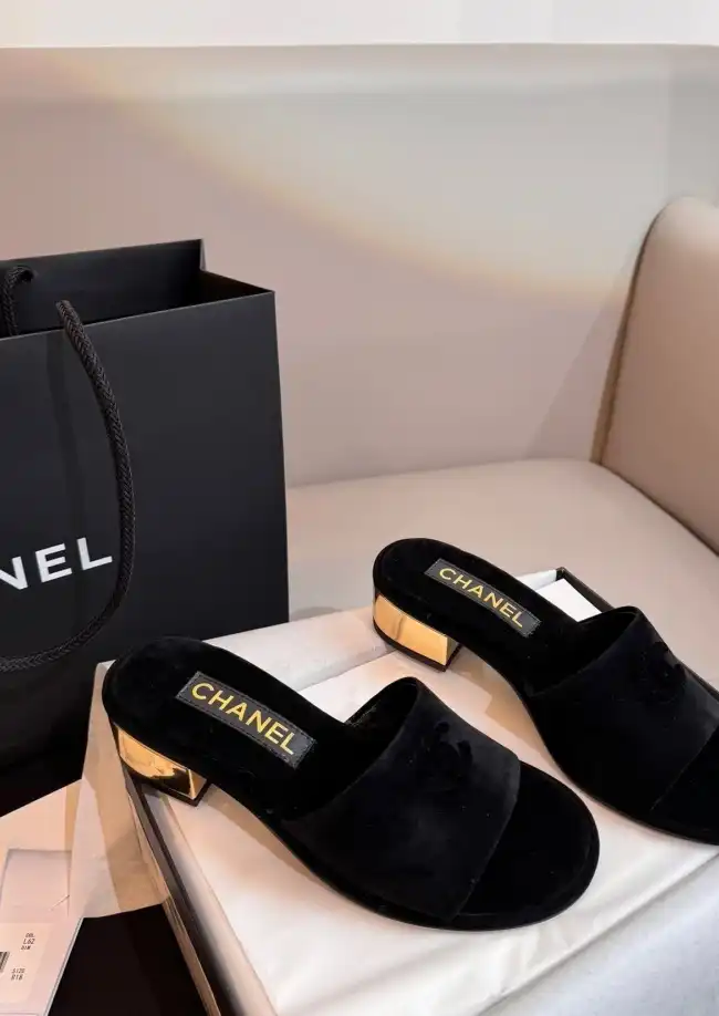 hype Chanel Slippers