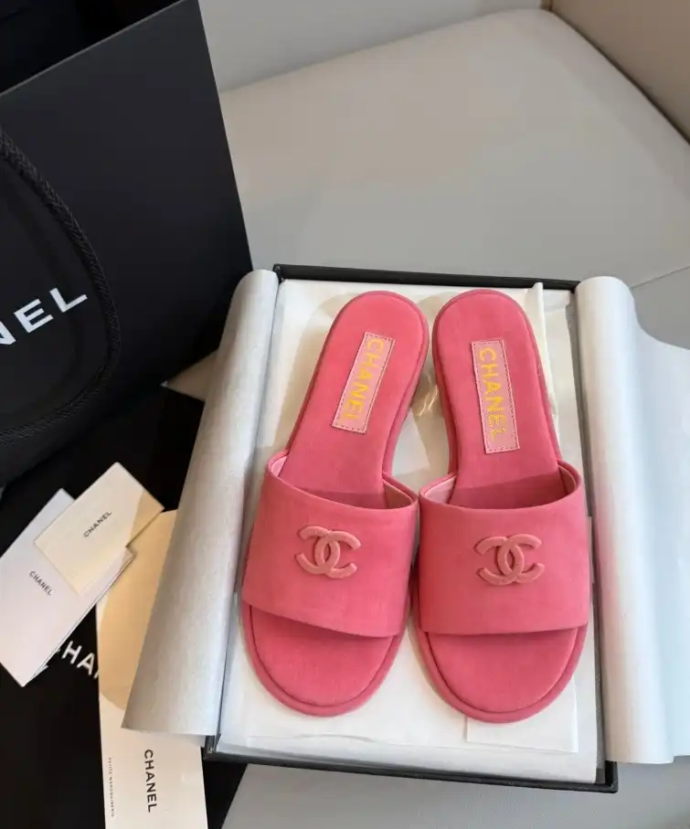 hype Chanel Slippers