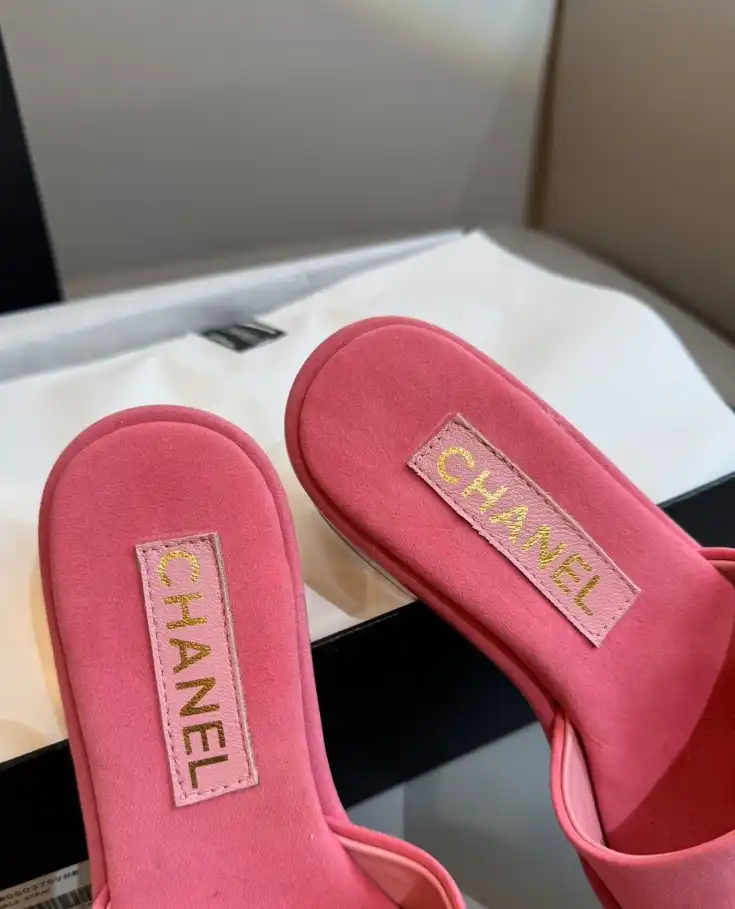 hype Chanel Slippers