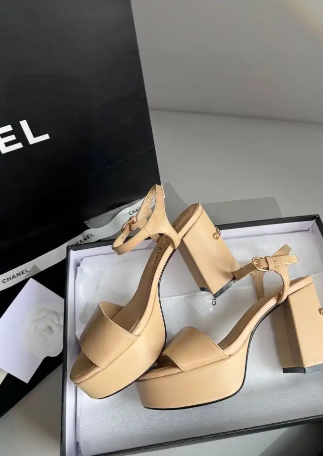 hype Chanel High Heels