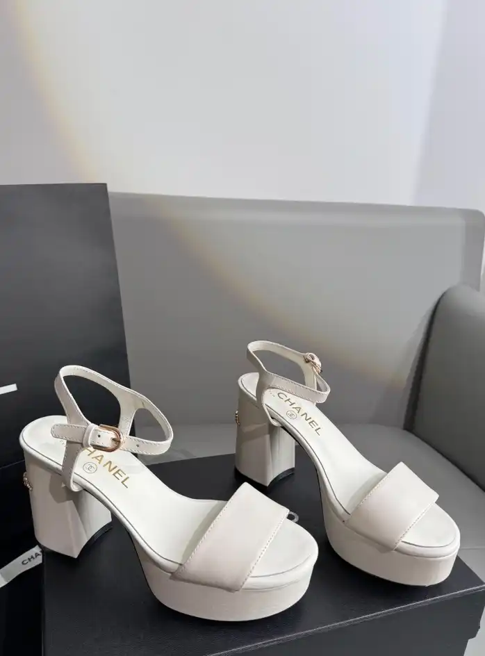 hype Chanel High Heels