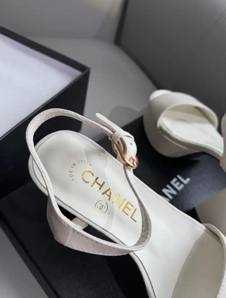 hype Chanel High Heels