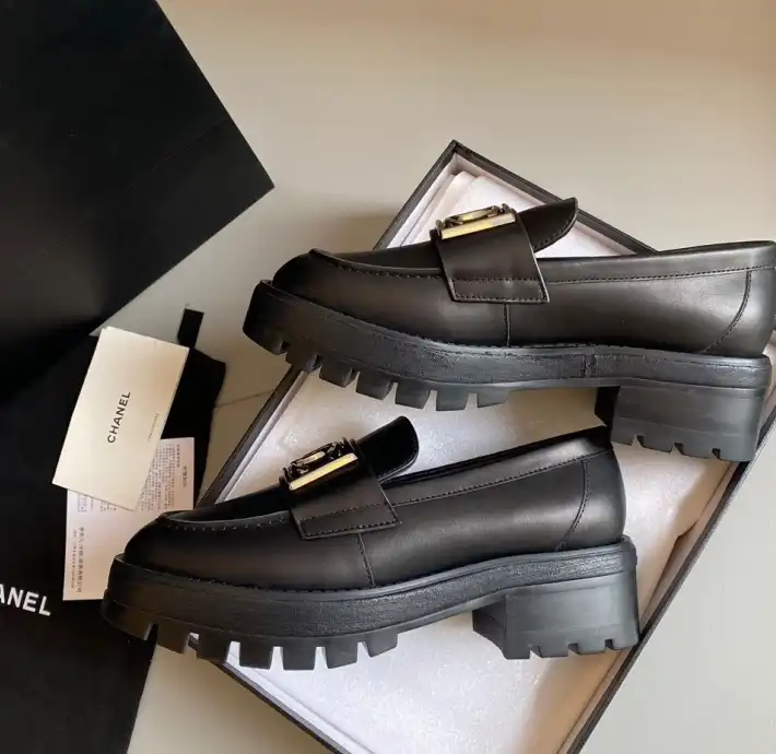 hype Chanel Leather Shoes