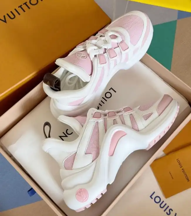 hype Louis Vuitton Sneakers