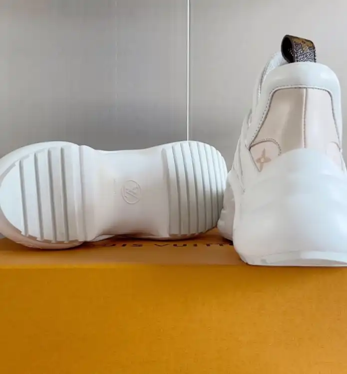 hype Louis Vuitton Sneakers