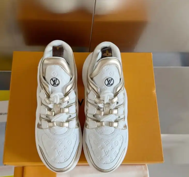 hype Louis Vuitton Sneakers