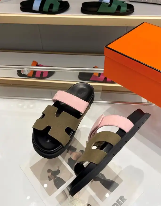 hype Hermes Slippers