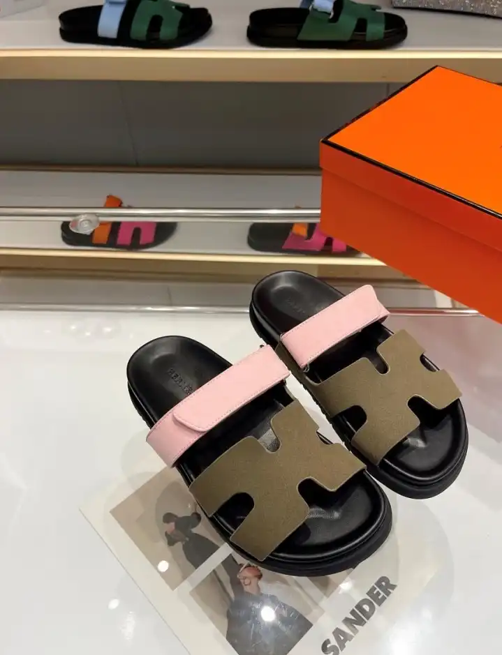 hype Hermes Slippers