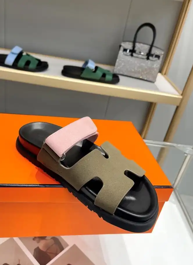 hype Hermes Slippers