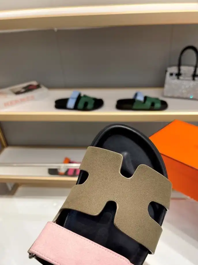 hype Hermes Slippers