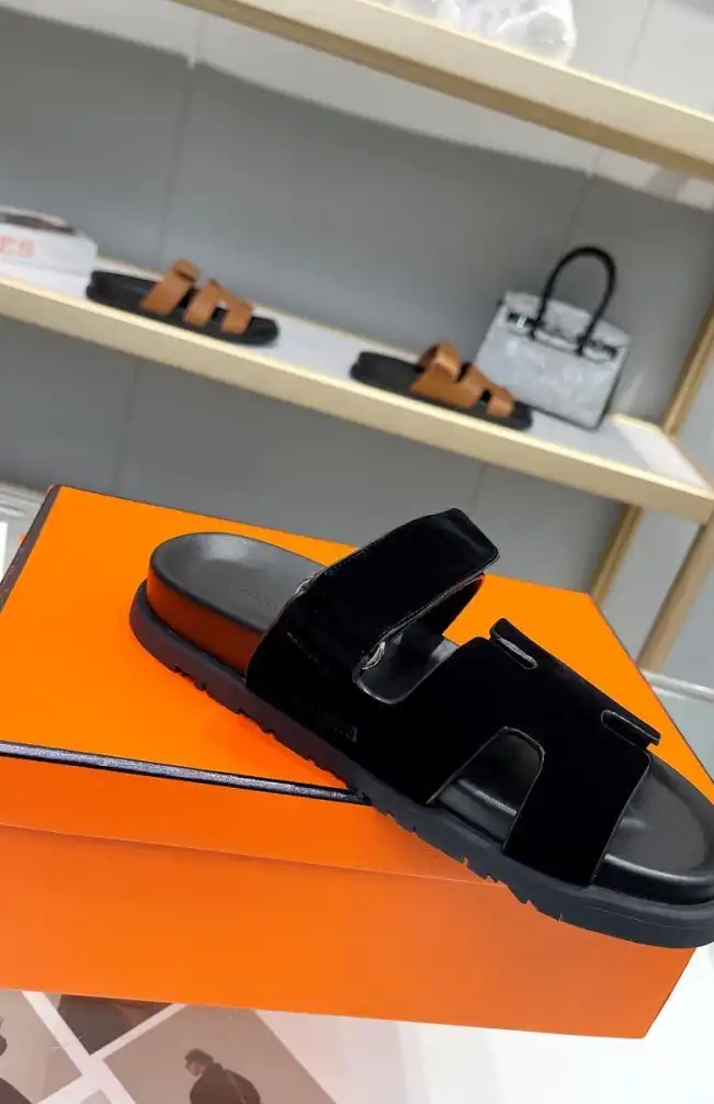 hype Hermes Slippers