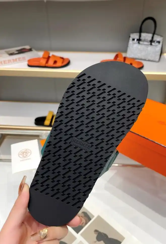 hype Hermes Slippers