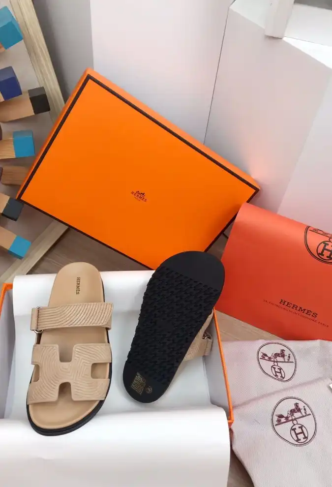 hype Hermes Slippers