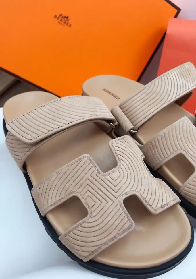 hype Hermes Slippers