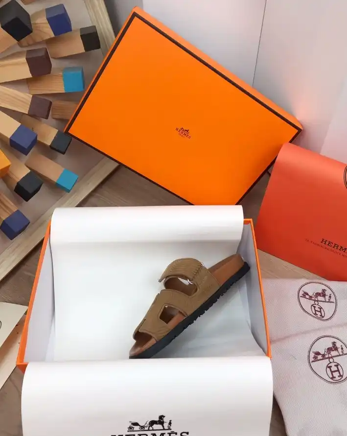 hype Hermes Slippers