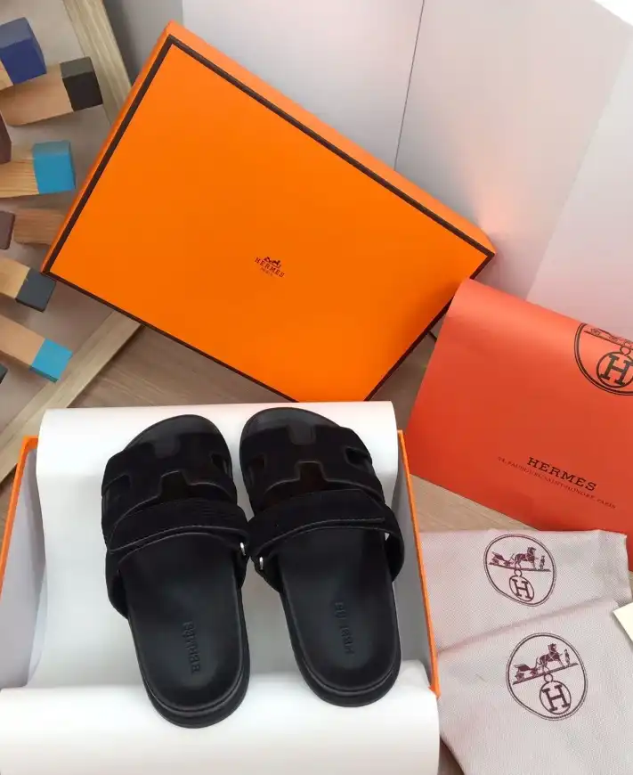 hype Hermes Slippers