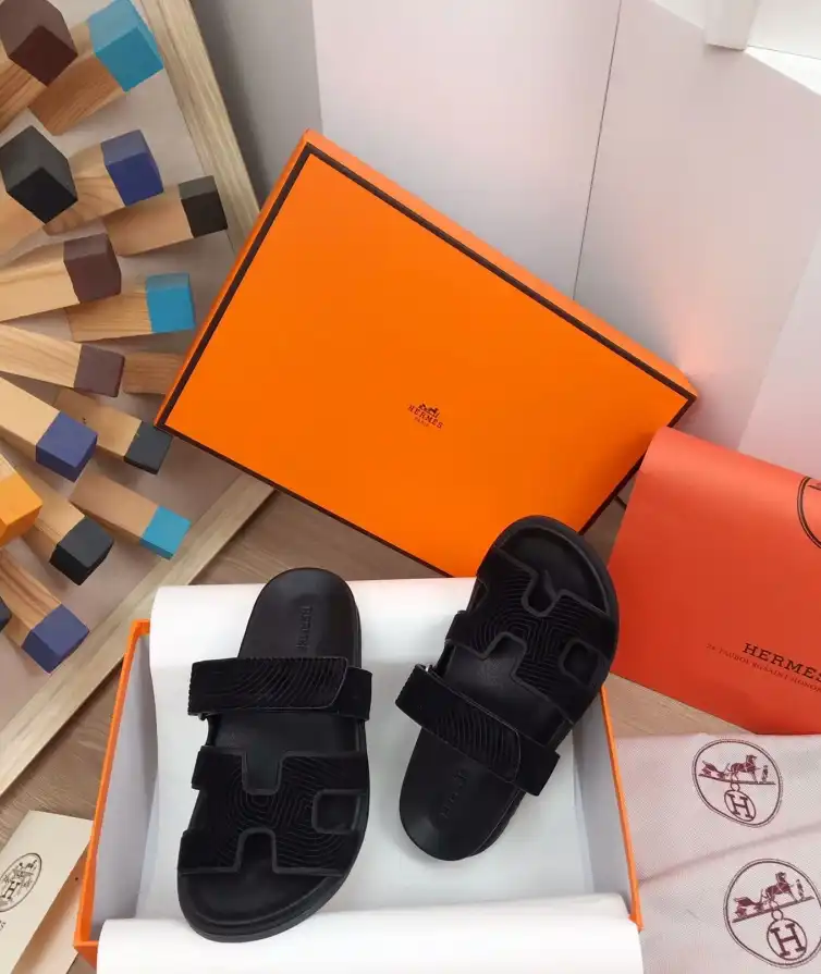 hype Hermes Slippers