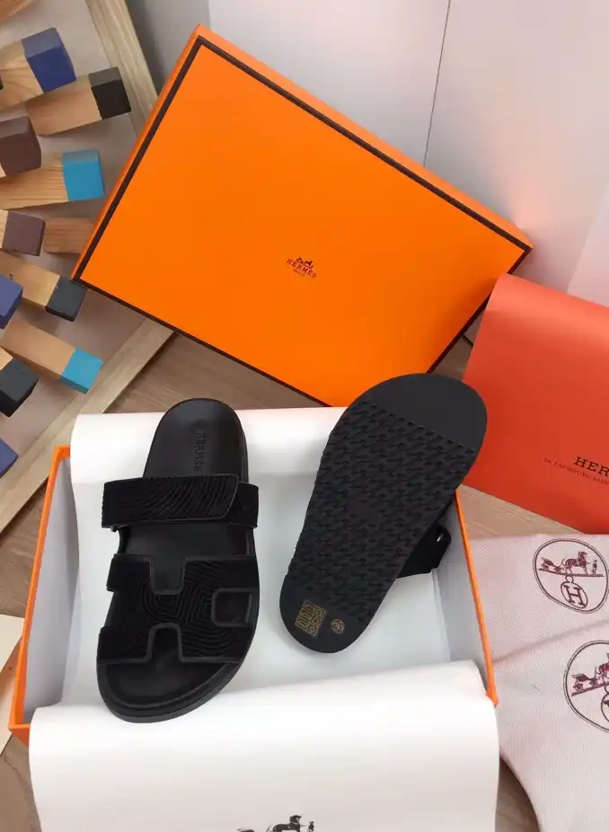 hype Hermes Slippers