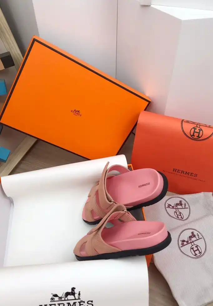 hype Hermes Slippers