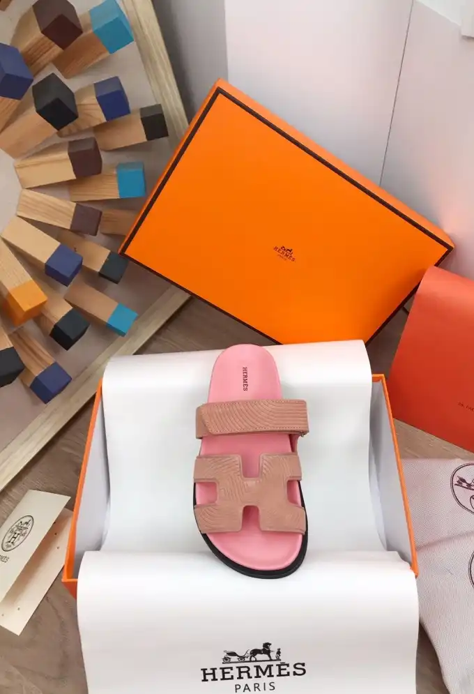 hype Hermes Slippers