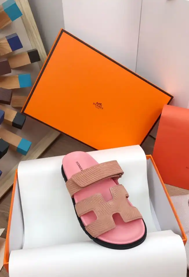 hype Hermes Slippers