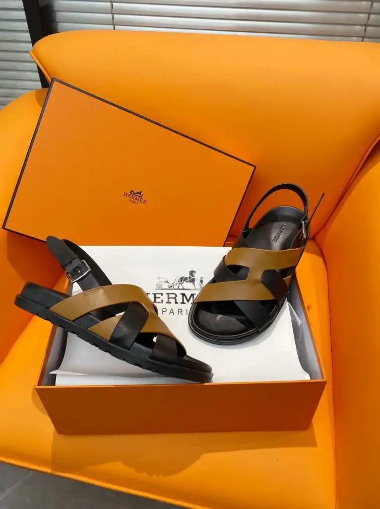 hype Hermes Sandals