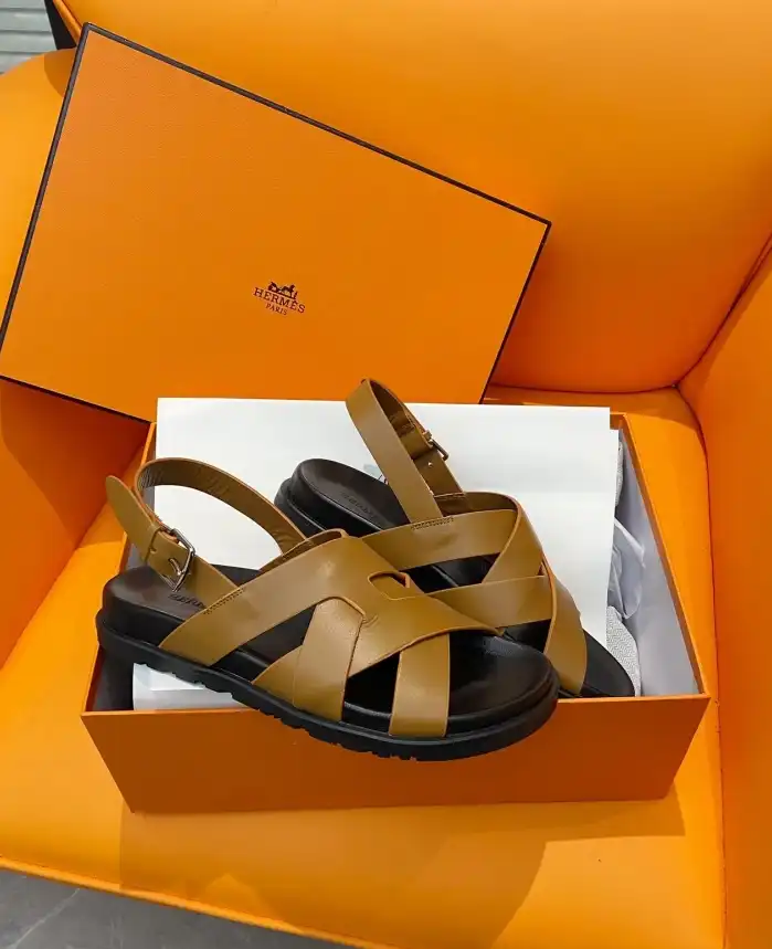 hype Hermes Sandals