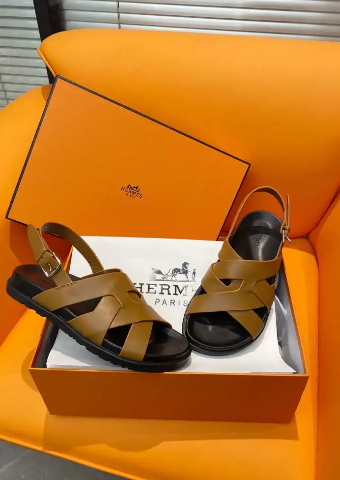 hype Hermes Sandals