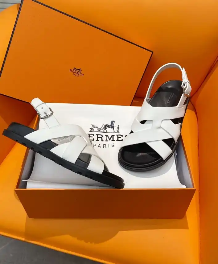 hype Hermes Sandals