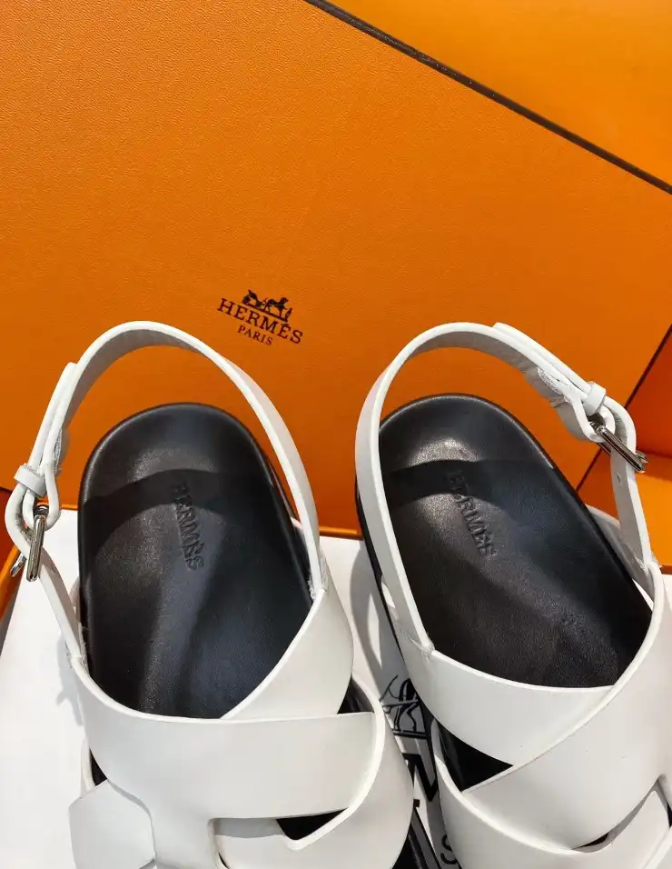 hype Hermes Sandals