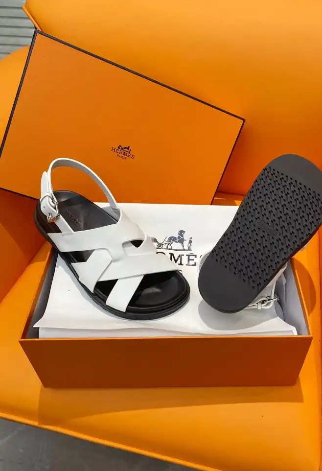 hype Hermes Sandals